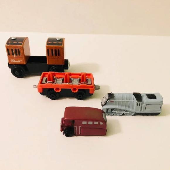 Assorted Lot of Thomas The Train Toys Clarabel Train Bertie the  Bus - Picture 9 of 16